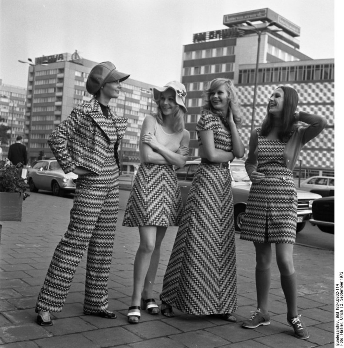 clothing history fashion and style in the 1970s